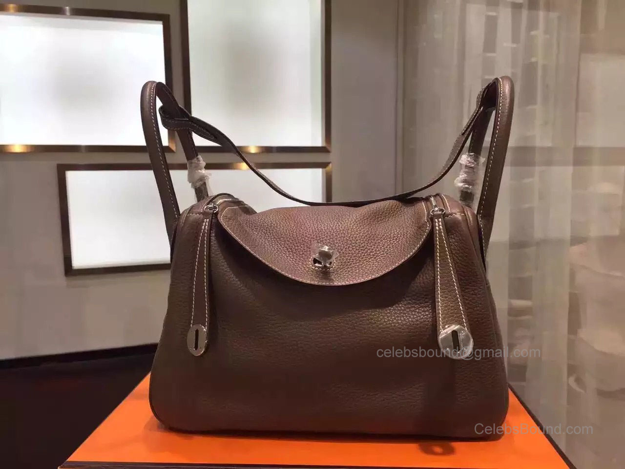 Hermes Lindy 30 Bag in Etoupe Taurillon Clemence Leather Handstitched